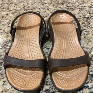 Crocs Cleo Sandals, s 7, NWOT